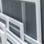 ustanovka-moskitnyh-setok-v-minske-3-1-1024x460